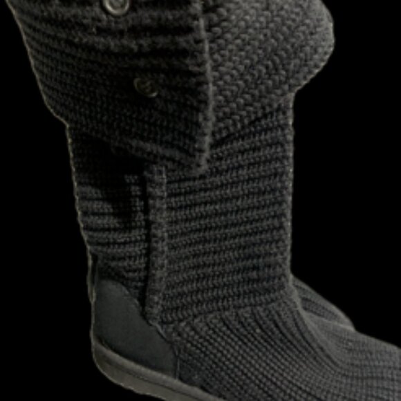 Ugg Cardigan Boot - Picture 3 of 7